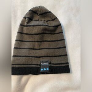 Rotibox Heated Beanie | Color: Brown and Black | Size: One size |